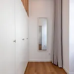 Perfect For Great Food And Long Walks! Lisboa
